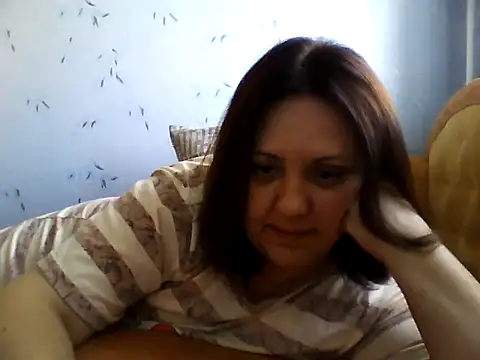 LockyCharm111 online show from June 11, 2026, 4:53 am