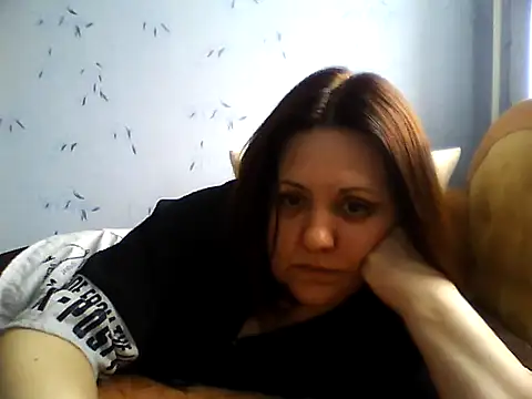 Snapshot of LockyCharm111 chatting on May 14, 2026, 5:15 am LockyCharm111 online show from May 14, 2026, 5:15 am