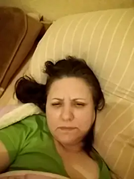 Snapshot of LockyCharm111 chatting on February 11, 2026, 9:25 pm LockyCharm111 online show from February 11, 2026, 9:25 pm