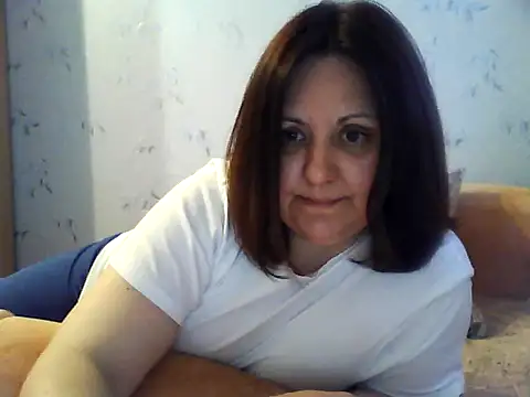 Snapshot of LockyCharm111 chatting on May 28, 2026, 5:52 pm LockyCharm111 online show from May 28, 2026, 5:52 pm