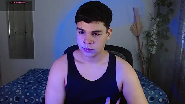 eithan jonnes online show from March 14, 2026, 8:37 pm