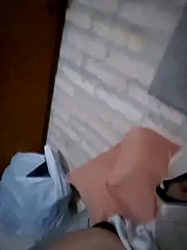 Joaquinh online show from February 10, 2026, 2:32 am