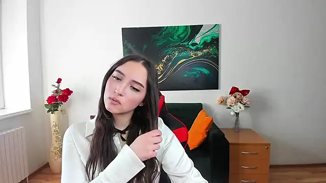 Snapshot of Effy_Royse chatting on February 10, 2026, 7:29 am Effy Royse online show from February 10, 2026, 7:29 am