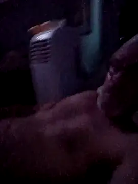 scott12347762 online show from April 25, 2026, 5:54 am