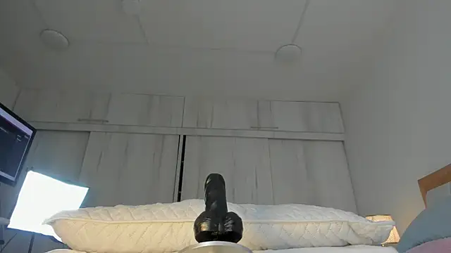 Snapshot of Bunny_Blush1 chatting on March 4, 2026, 8:49 pm Bunny Blush1 online show from March 4, 2026, 8:49 pm