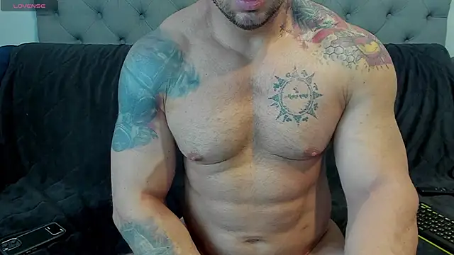 Snapshot of Samson_Legend chatting on March 13, 2025, 6:05 am Samson Legend online show from March 13, 2025, 6:05 am