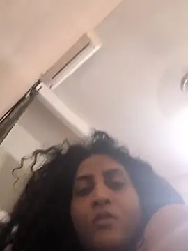 sexysilmy online show from June 1, 2026, 6:40 pm