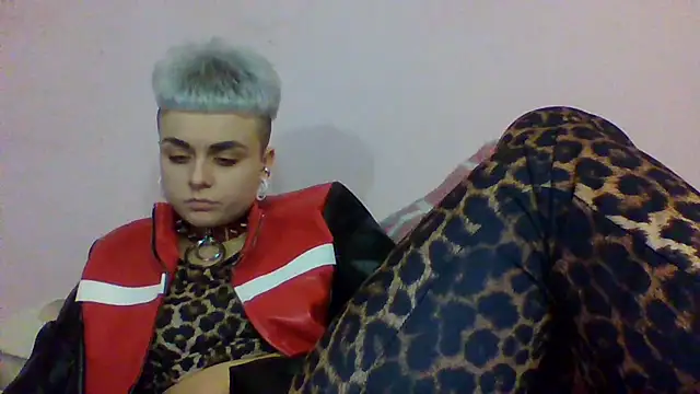 Snapshot of AlisaDear257 chatting on February 25, 2026, 1:22 pm AlisaDear257 online show from February 25, 2026, 1:22 pm