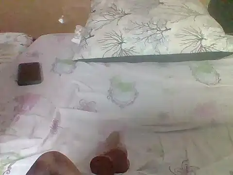 Snapshot of Hot-litchie chatting on March 2, 2026, 6:36 am Hot-litchie online show from March 2, 2026, 6:36 am