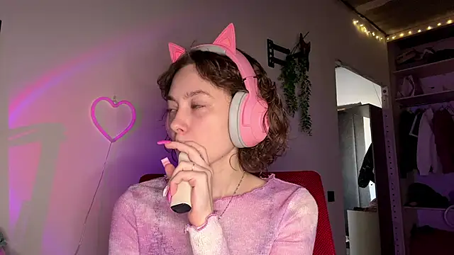 SlunkRear online show from April 8, 2026, 10:22 pm