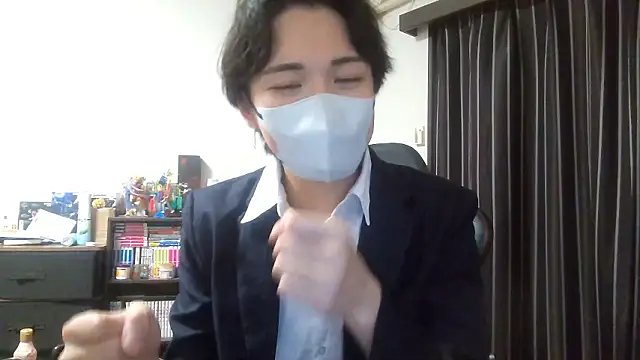 Snapshot of raitokun5555 chatting on July 17, 2026, 12:24 pm raitokun5555 online show from July 17, 2026, 12:24 pm
