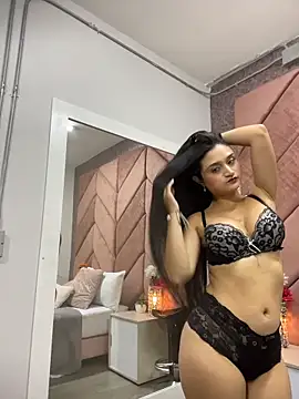 Sunny Linn online show from April 1, 2026, 10:16 am