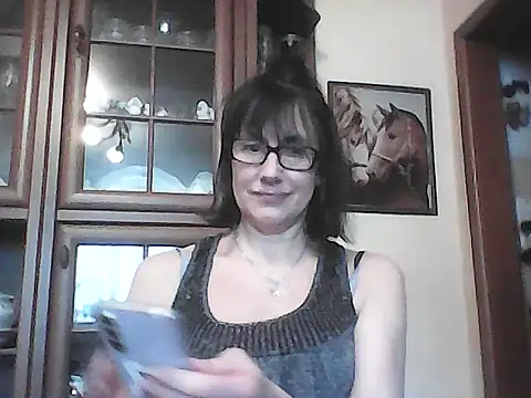 Snapshot of Vlastelina chatting on February 15, 2026, 12:04 pm Vlastelina online show from February 15, 2026, 12:04 pm