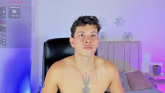 Snapshot of Daniel_Evans1 chatting on February 12, 2026, 10:53 pm Daniel Evans1 online show from February 12, 2026, 10:53 pm