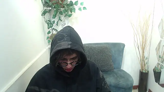 Snapshot of AaronBeer_ chatting on February 24, 2026, 11:33 am AaronBeer online show from February 24, 2026, 11:33 am