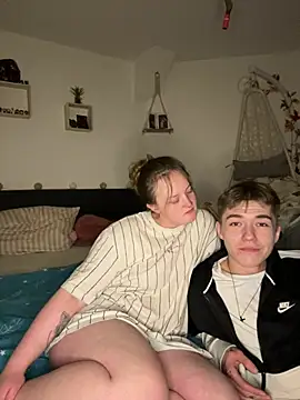 Maryjane-Spidermann online show from February 28, 2026, 9:03 pm