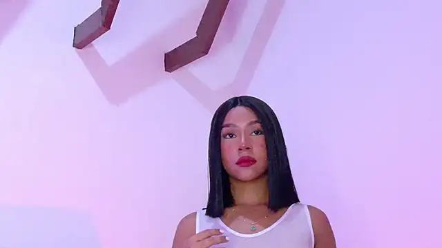 EmmaDalton online show from February 12, 2026, 4:40 pm