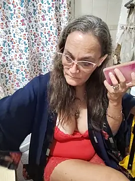 Nanybeach online show from February 19, 2026, 10:40 pm