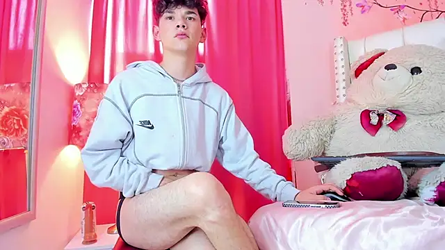 Philippsx online show from March 31, 2026, 8:33 pm