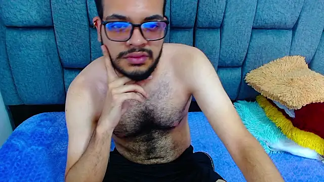 Snapshot of J_black_ chatting on March 3, 2026, 10:39 pm J black online show from March 3, 2026, 10:39 pm