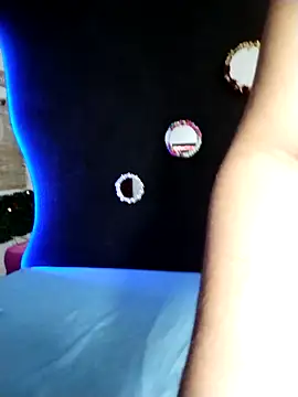 haffsa   online show from March 4, 2026, 12:35 pm