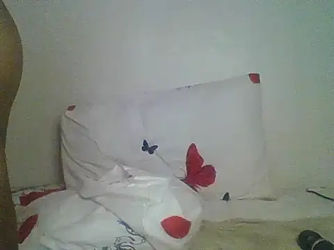 SexyElodie01 online show from February 20, 2026, 6:26 am