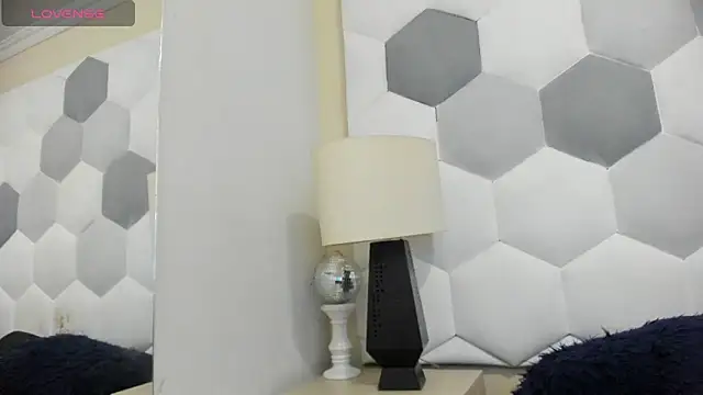 Snapshot of Davi_Ponce chatting on February 21, 2026, 11:29 pm Davi Ponce online show from February 21, 2026, 11:29 pm