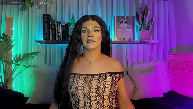 Snapshot of Miss-liaa chatting on February 20, 2026, 11:50 pm Miss-liaa online show from February 20, 2026, 11:50 pm