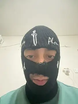 harleyquin00 online show from March 15, 2026, 6:59 pm