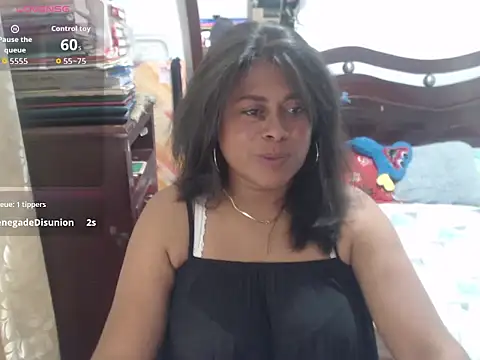 Snapshot of Caprichosa-39 chatting on February 28, 2026, 2:44 am Caprichosa-39 online show from February 28, 2026, 2:44 am