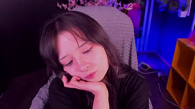 Snapshot of May_Ling chatting on July 30, 2026, 11:09 am May Ling online show from July 30, 2026, 11:09 am