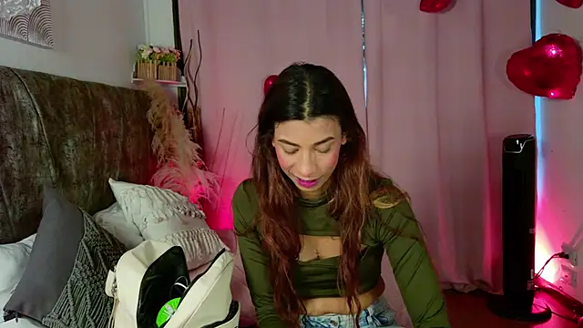 MelanyStone  online show from February 18, 2026, 12:12 pm