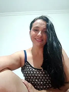 luamel2126 online show from February 12, 2026, 10:53 pm