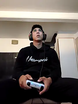 mamichula266 online show from April 5, 2026, 1:01 am