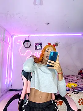 Violeta R  online show from February 25, 2026, 9:03 pm