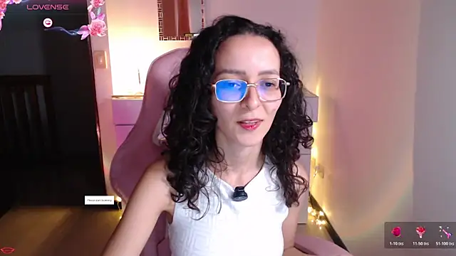 Alexia--27 online show from February 20, 2026, 2:52 am