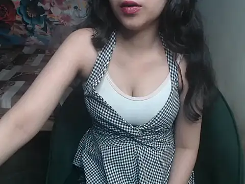Snapshot of its-sarika01 chatting on May 29, 2026, 5:46 am its-sarika01 online show from May 29, 2026, 5:46 am