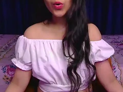 Snapshot of its-sarika01 chatting on May 3, 2026, 7:24 am its-sarika01 online show from May 3, 2026, 7:24 am