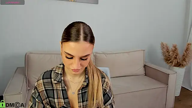 Silen Tori online show from March 13, 2026, 2:49 am