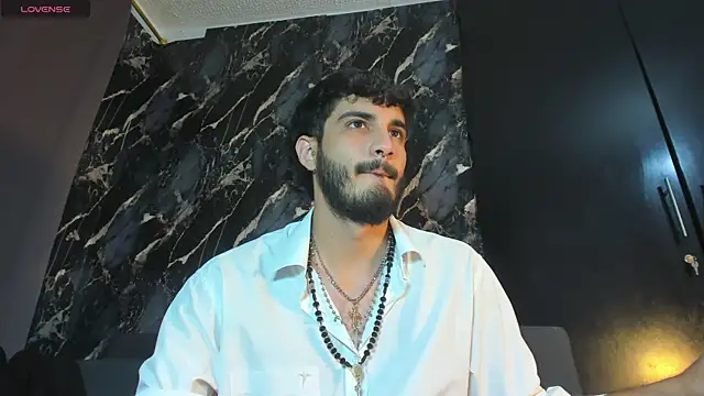 LovexJuxn8 online show from March 23, 2026, 7:36 pm