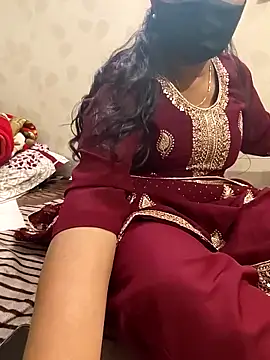 Snapshot of Joyti_07 chatting on February 15, 2026, 9:41 am Joyti 07 online show from February 15, 2026, 9:41 am