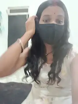 Snapshot of Desi_Couple_P chatting on July 11, 2026, 1:11 pm Desi Couple P online show from July 11, 2026, 1:11 pm