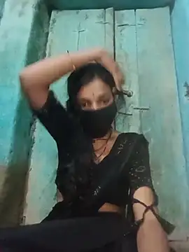 Snapshot of Desi_Couple_P chatting on June 29, 2026, 2:06 pm Desi Couple P online show from June 29, 2026, 2:06 pm