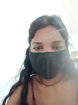 Snapshot of Desi_Couple_P chatting on July 19, 2026, 1:47 am Desi Couple P online show from July 19, 2026, 1:47 am
