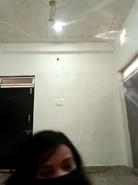 Snapshot of Desi_Couple_P chatting on July 14, 2026, 2:05 am Desi Couple P online show from July 14, 2026, 2:05 am