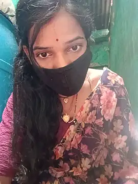 Snapshot of Desi_Couple_P chatting on July 1, 2026, 1:50 am Desi Couple P online show from July 1, 2026, 1:50 am
