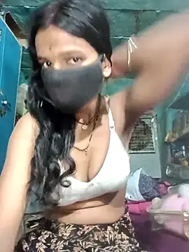 Desi Couple P online show from April 2, 2026, 1:13 am