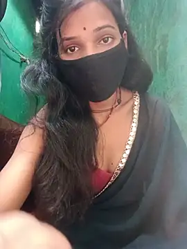 Snapshot of Desi_Couple_P chatting on June 25, 2026, 12:52 am Desi Couple P online show from June 25, 2026, 12:52 am