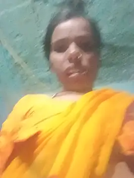 Snapshot of Desi_Couple_P chatting on June 7, 2026, 3:39 pm Desi Couple P online show from June 7, 2026, 3:39 pm