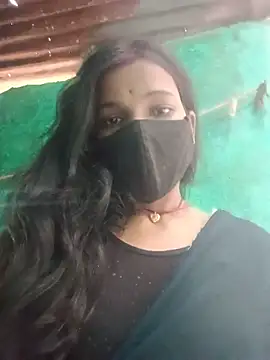 Snapshot of Desi_Couple_P chatting on June 12, 2026, 12:41 am Desi Couple P online show from June 12, 2026, 12:41 am